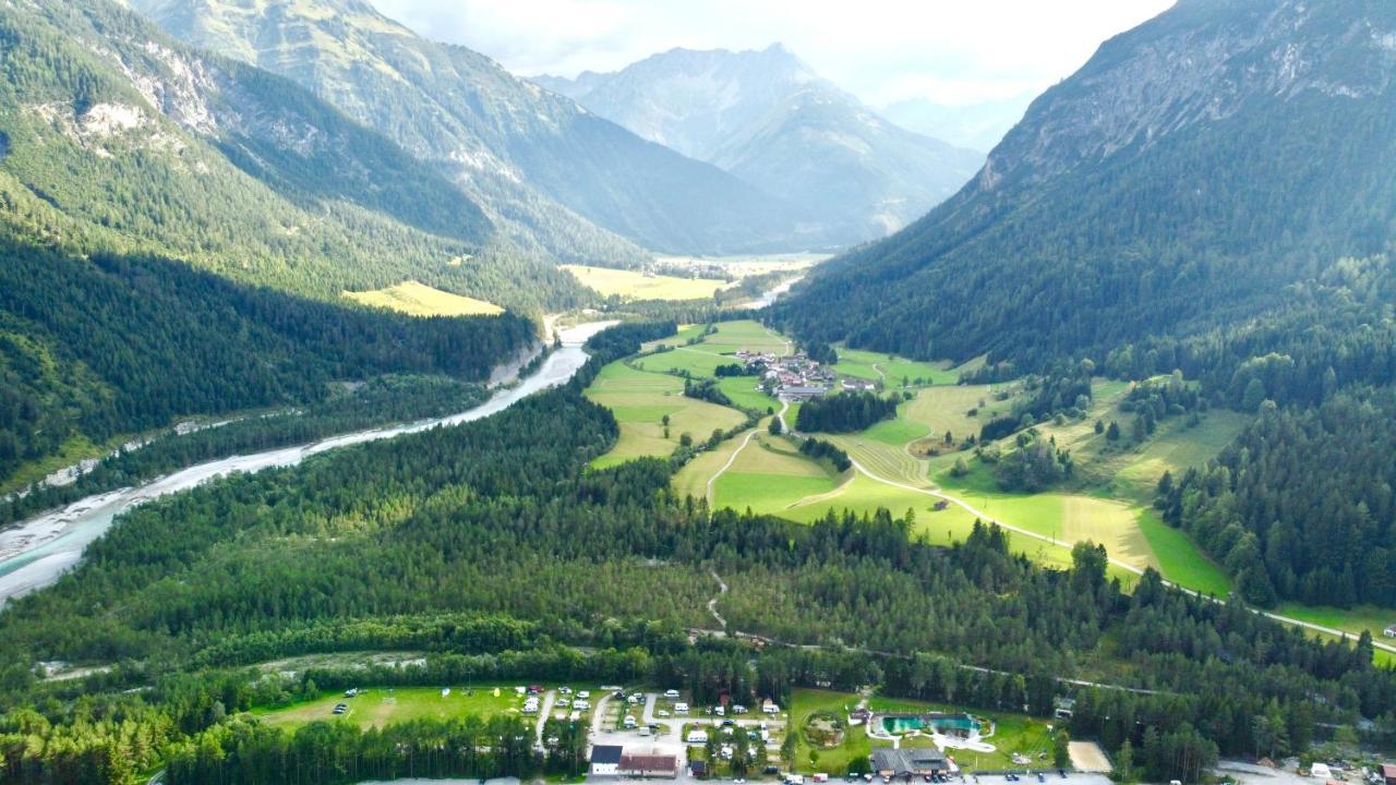 Camping Lechtal Vorderhornbach Exterior foto
